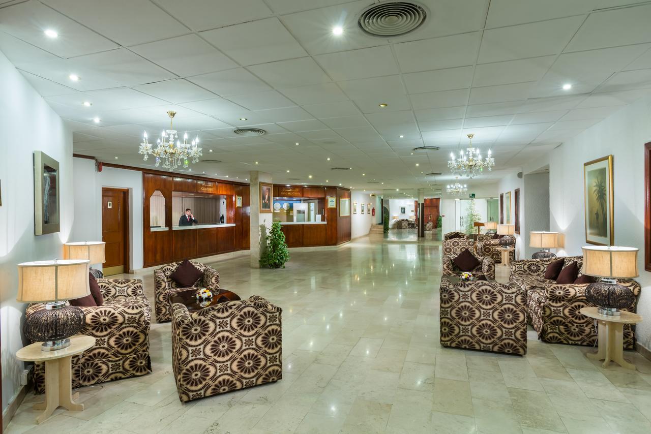 Tulip Inn Downtown Muskat Eksteriør bilde