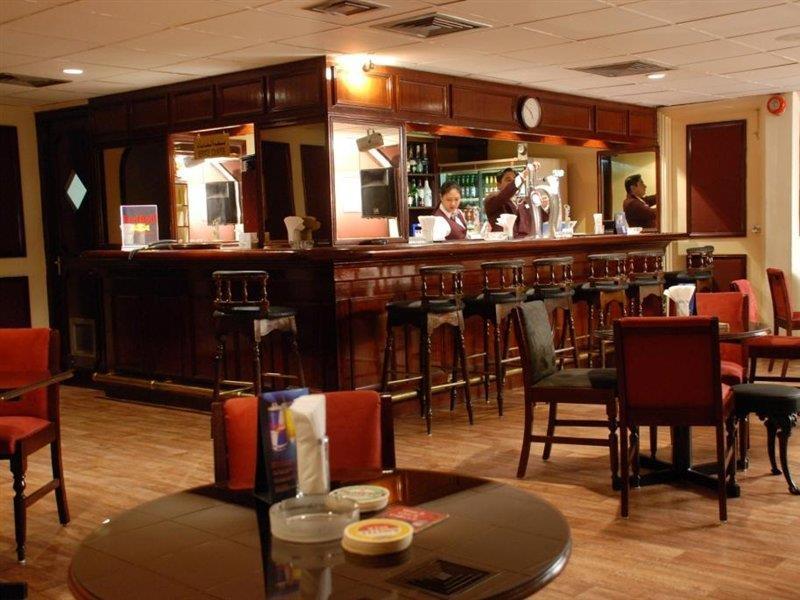 Tulip Inn Downtown Muskat Eksteriør bilde