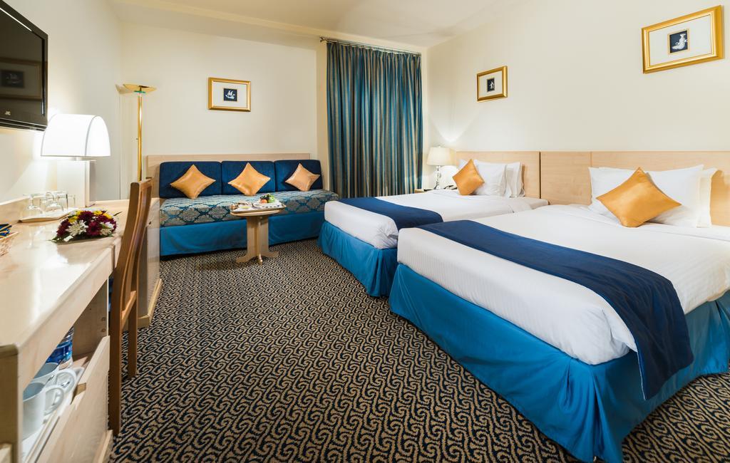 Tulip Inn Downtown Muskat Eksteriør bilde